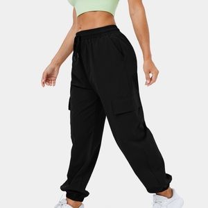 Halara women’s Jogger pants